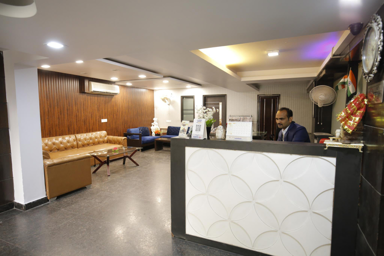 Public Area 3, Hotel Delhi Pride, Delhi