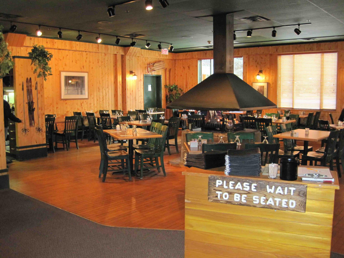 Food & Drinks, Manning Park Resort, Okanagan-Similkameen