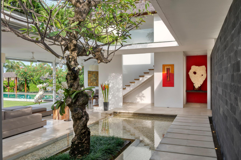 Public Area 2, Villa Kavya, Canggu | 4-Bedroom w/ Rooftop Garden, Badung