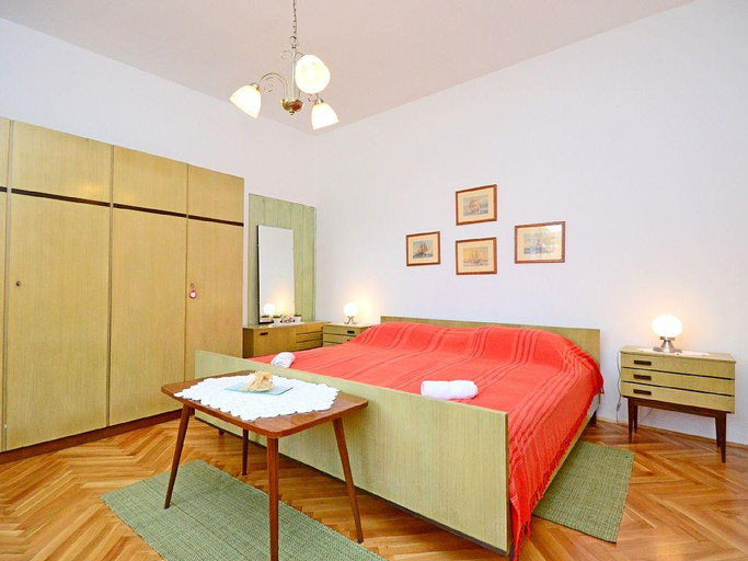Bedroom 2, Apartment 1189, Premantura