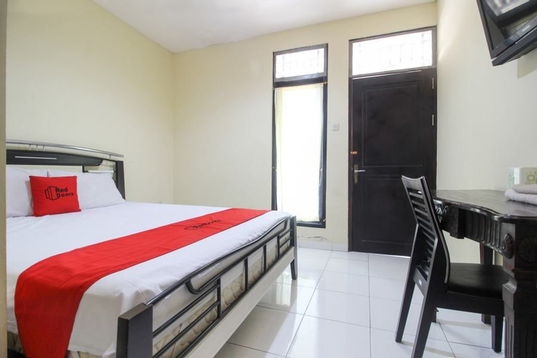 Bedroom 12
