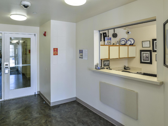 Public Area 2, WoodSpring Suites Conroe, Montgomery