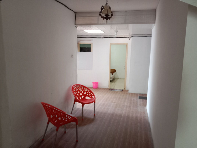Exterior & Views, Elite homestay, Medan