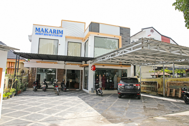 Exterior & Views 1, OYO 90221 Makarim Guest House Syariah, West Kotawaringin