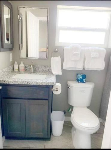 The Palms on Orange: 1 BR w/ Private Entrance A, Yuma