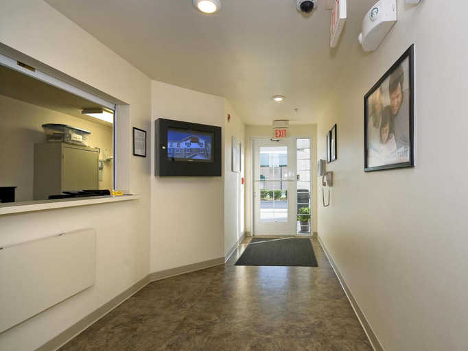 Public Area 2, WoodSpring Suites Columbia Fort Jackson, Richland
