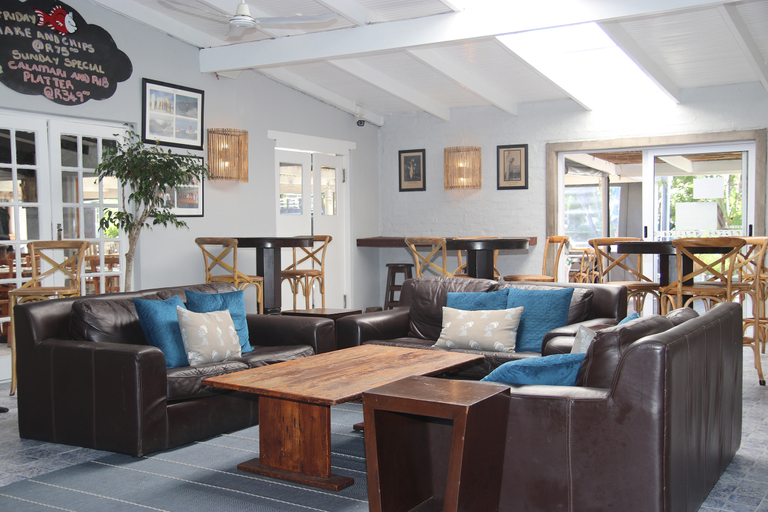 Public Area, Beach Break Guest Houses and Villas, Cacadu