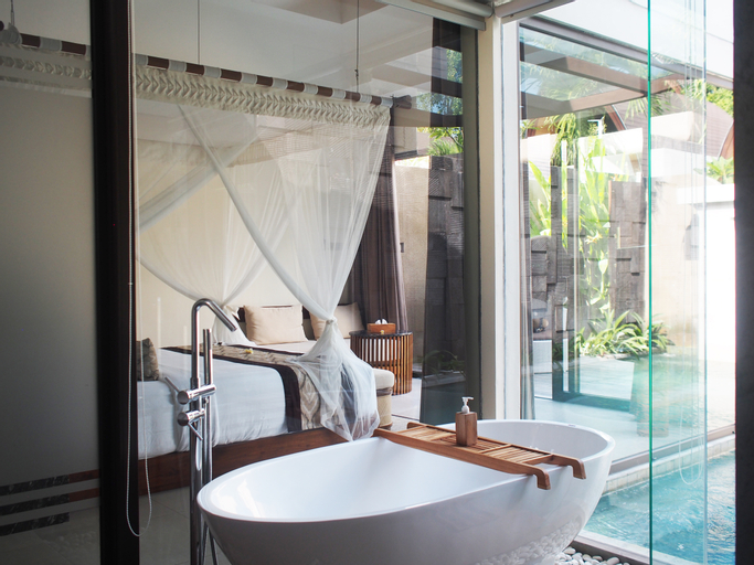 Bathroom 8