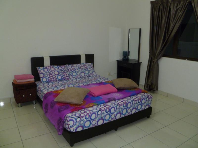 Bedroom 3, Indah Alam Condo@Vacation Home, Subang Jaya