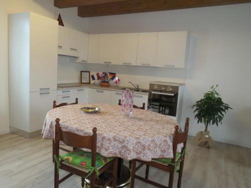 Kitchen, Affittacamere Maria Stella, Udine