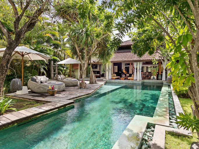 Villa Shantika - A Luxury 3 Bedrooms Private Villa, Badung