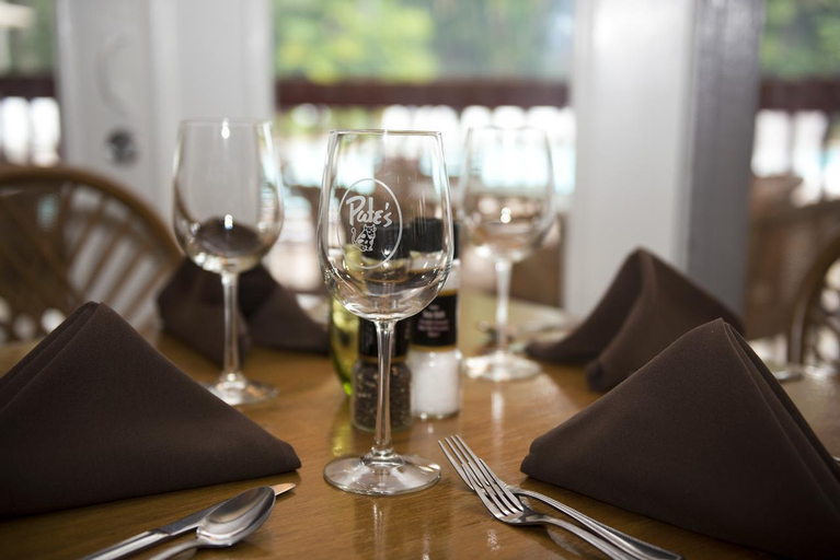Food & Drinks 5, Park Shore Resort by Sunstream, Collier