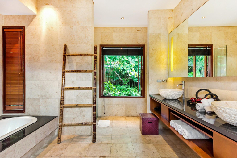 Bathroom 4, Villa Kaira Estate, Badung