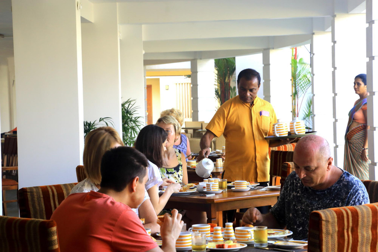 Food & Drinks 5, Hibiscus Beach Hotel, Kalutara