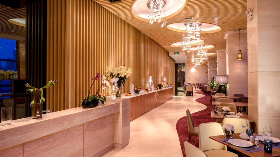 Food & Drinks 4, Oak Chateau, Dalian
