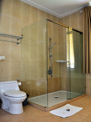 Bathroom 4, Villa Panda 1 at Sea Links Golf Resort, Phan Thiết