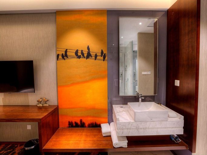 Bedroom, Qingdao Tired Bird Hotel, Qingdao