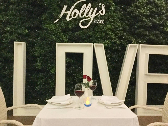 Food & Drinks 5, Holly Hotel, Yangon