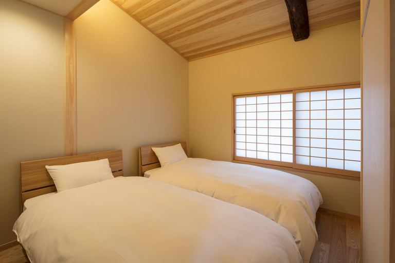 Bedroom 2, Shimabara Kaiden, Kyoto