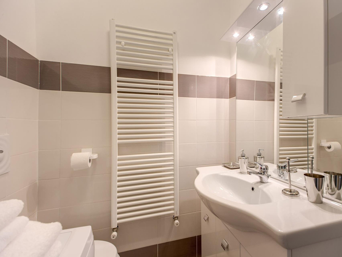 Bathroom 3, Bistrot Apartment St John in Lateran, Rome