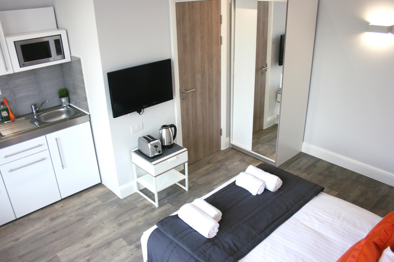 Bedroom 4, Westciti Caroco Apart Hotel, London