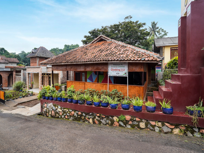 Exterior & Views 2, OYO Homes 90917 Eco Tourism Geopark Padalarang Homestay Syariah, Bandung
