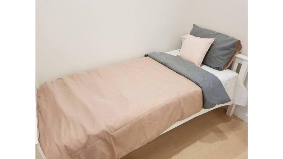 Bedroom 2, Leichhardt Modern Apartment 20mins from CBD!, Sydney