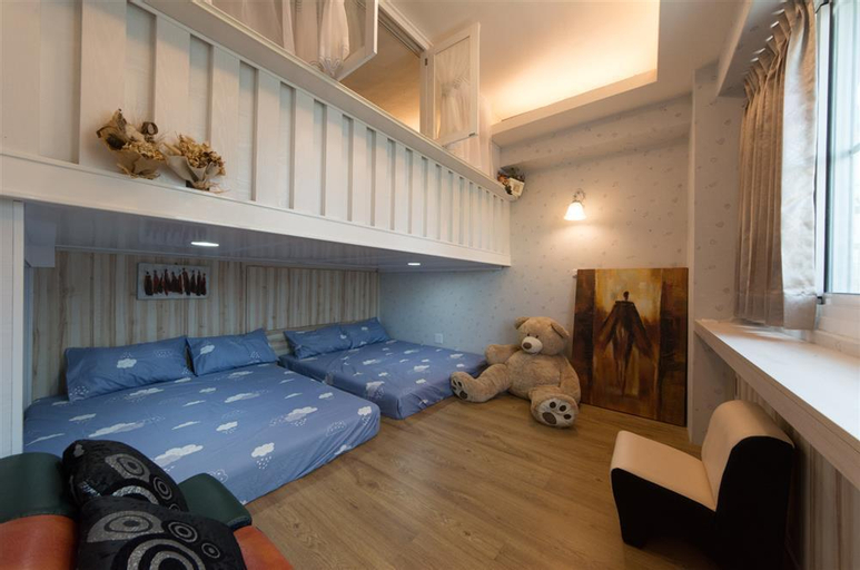 Warm 2 bedroom, 1 living room, 8 person room, Tainan