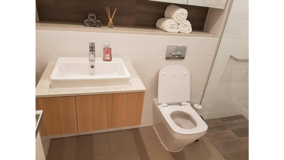 Bedroom 3, Leichhardt Modern Apartment 20mins from CBD!, Sydney