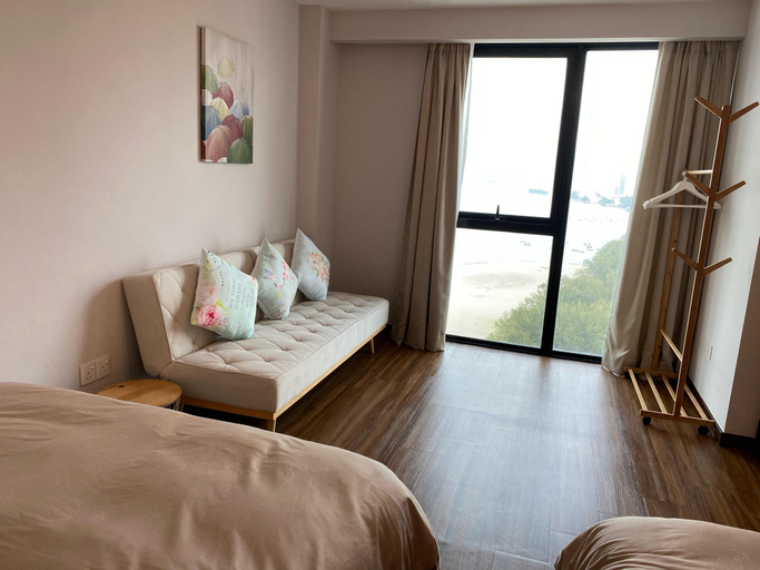 Bedroom 3, SUNRISE Gurney Seaview Luxury Duplex, Georgetown, Penang Island