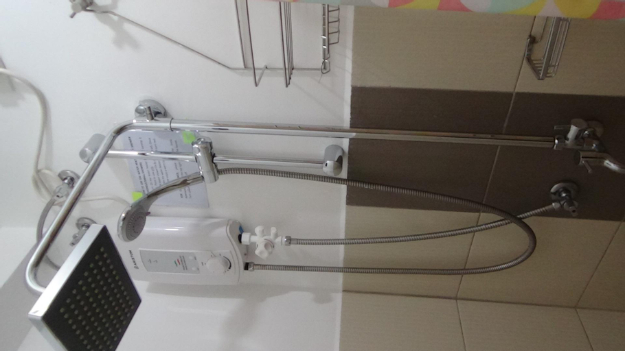 Bedroom 5, Cozy 1BR Grace Residences with High speed internet, Taguig