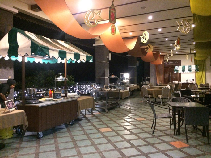 Food & Drinks 5, RPGC Garden Hotel, Kinta