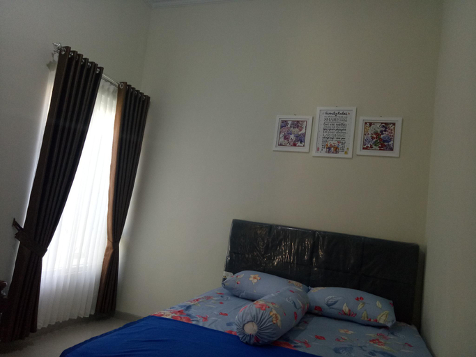 Bedroom 5, Villa Keluarga Permata, Malang