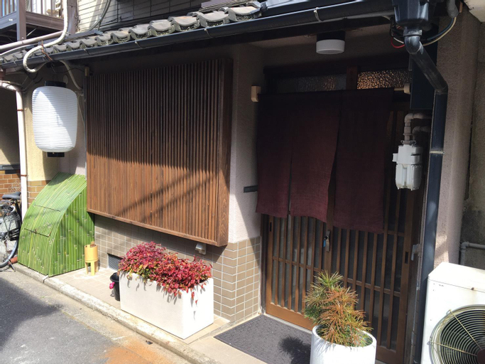 A traditional Japanese vacation home, Kumano house, Kyoto