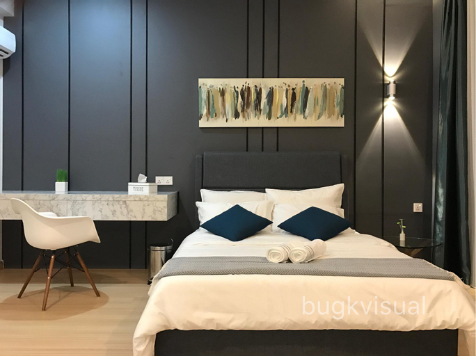Bedroom 3, Luxury Seaview 3BR Family Suite for 8P w/ Bathtub, Penang Island