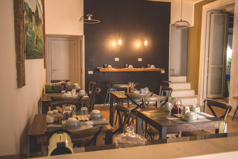 Food & Drinks 5, Palazzo Della Loggia B&B, Napoli