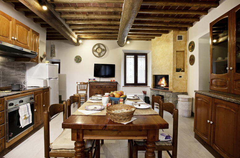 Others 5, Villa Sofia , Siena