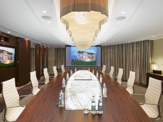 Business Facilities 13