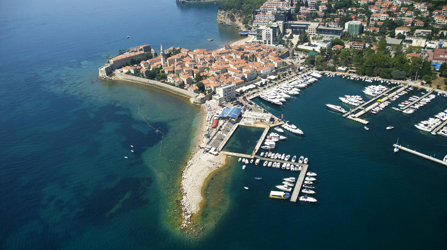 Others 5, Luka Villa, Cucuci - Budva, Montenegro