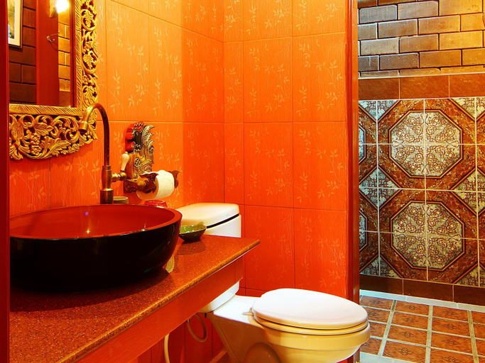 Bathroom 4, Irawadee Resort, Mae Sot