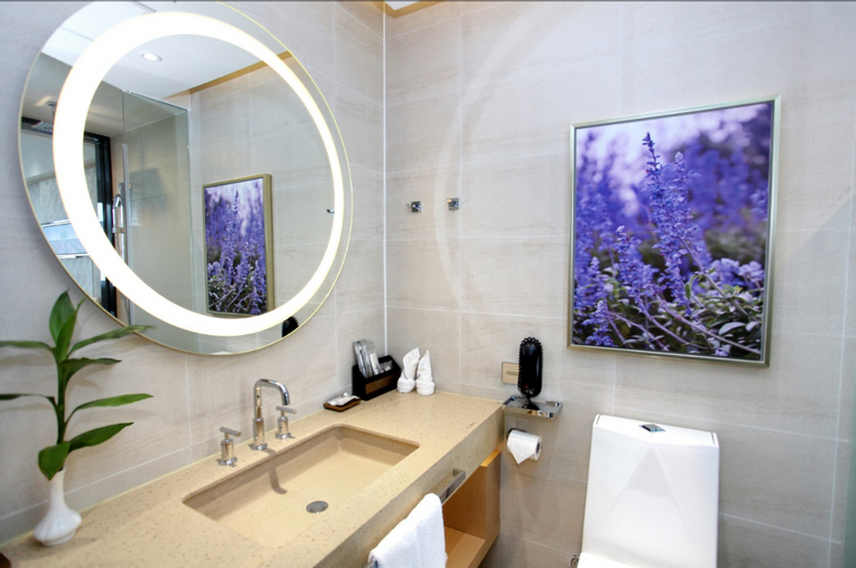 Bathroom 3, Lavande Hotels Changzhi City God Temple, Changzhi