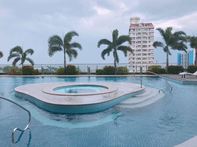 Sport & Beauty 3, malate bayview mansion comfort studio with balcony, washing, Manila City