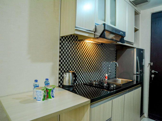 Others 5, Studio Room at Grand Serpong Apartment By Travelio, Tangerang