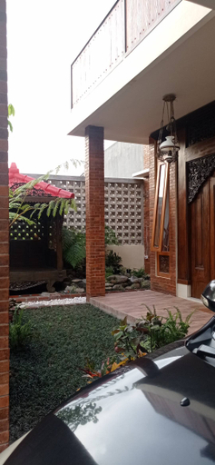 Exterior & Views 5, Omah Gebyok Batu, Malang