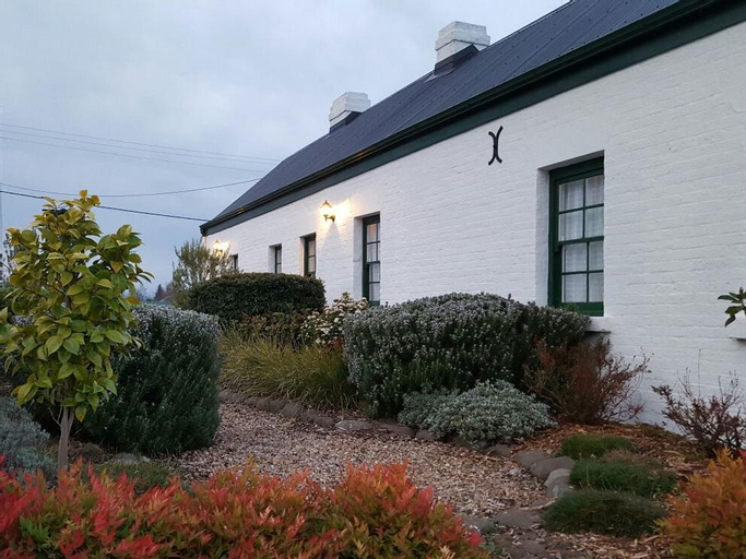 Richmond Barracks Cottages, Clarence