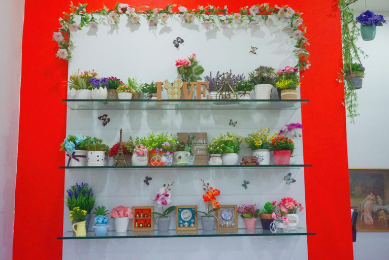 Others 5, The Floral Home, Malacca City