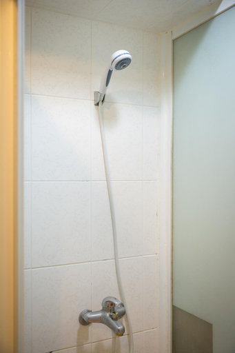 Bathroom 3, Ximending(Emei F)-Free Drop-off Service,lift, Taipei City