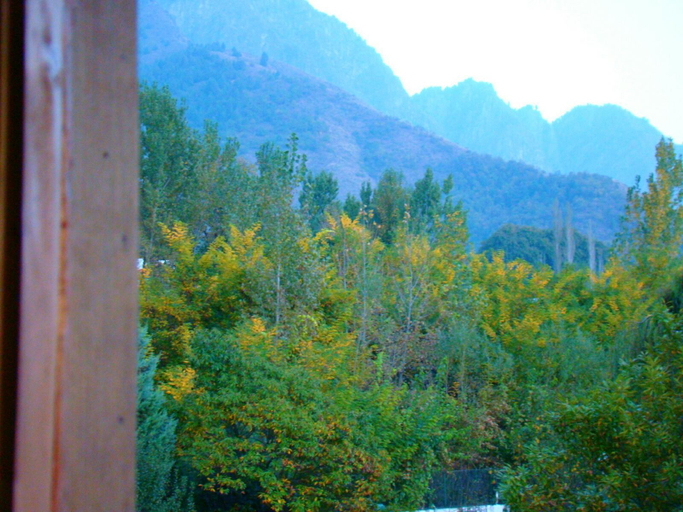 Others 3, Hillscape Inn, Srinagar