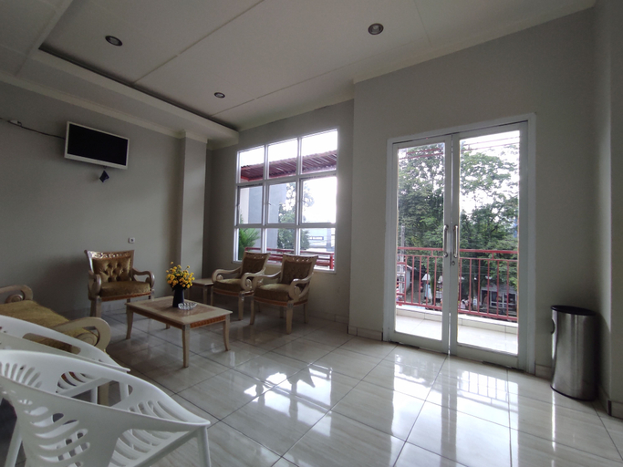 Others 1, Efthree Homestay (Syariah), Kotamobagu