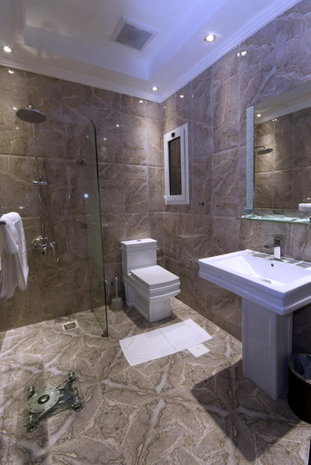 Bathroom, Jawharat Layali, Jeddah